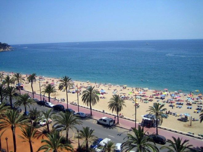 Vacances en Espagne à l'automne: entre plages et sources thermales