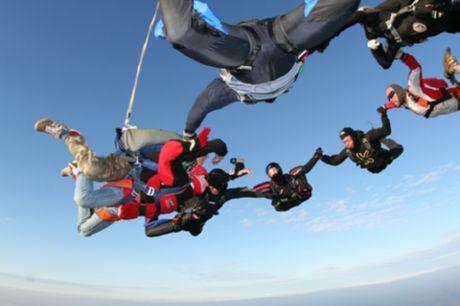 Aujourd'hui, célébrez le jour du parachutiste